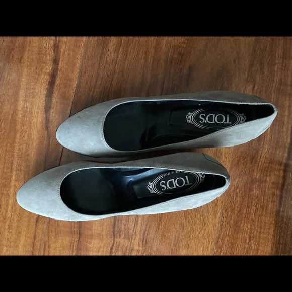 TOD’S Suede Grey Wedge Heels sz 9 - Picture 3 of 8